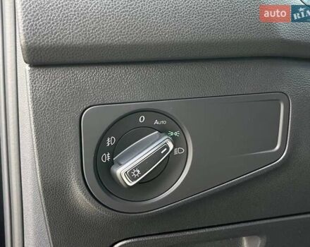 Черный Фольксваген Тигуан, объемом двигателя 2 л и пробегом 53 тыс. км за 24590 $, фото 19 на Automoto.ua