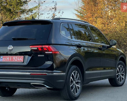 Черный Фольксваген Тигуан, объемом двигателя 2 л и пробегом 170 тыс. км за 18799 $, фото 28 на Automoto.ua