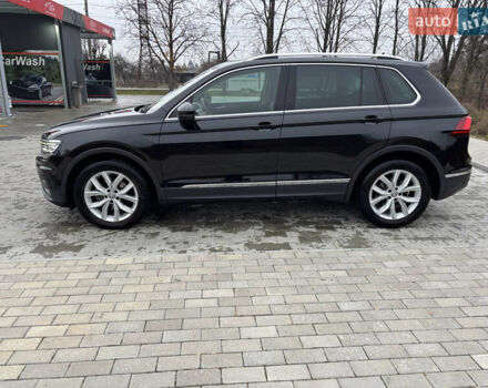 Черный Фольксваген Тигуан, объемом двигателя 2 л и пробегом 227 тыс. км за 24100 $, фото 11 на Automoto.ua