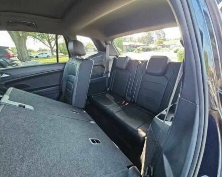 Черный Фольксваген Тигуан, объемом двигателя 2 л и пробегом 45 тыс. км за 11000 $, фото 16 на Automoto.ua