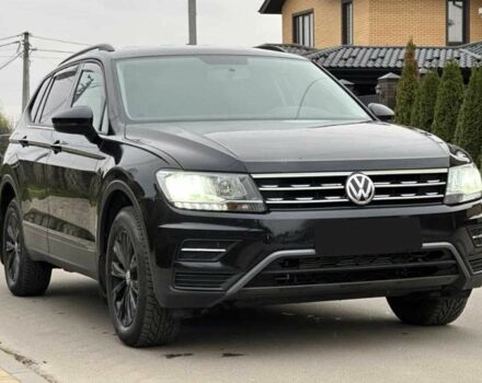 Черный Фольксваген Тигуан, объемом двигателя 2 л и пробегом 184 тыс. км за 18500 $, фото 8 на Automoto.ua