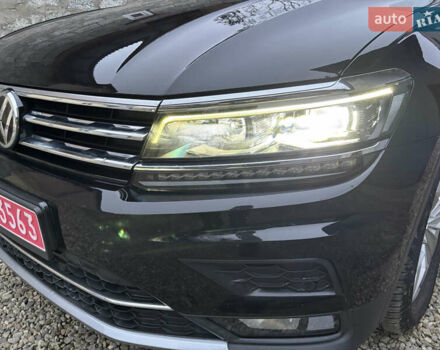 Черный Фольксваген Тигуан, объемом двигателя 2 л и пробегом 227 тыс. км за 24100 $, фото 5 на Automoto.ua