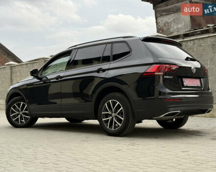 Черный Фольксваген Тигуан, объемом двигателя 1.98 л и пробегом 70 тыс. км за 17900 $, фото 16 на Automoto.ua