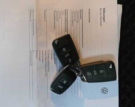 Черный Фольксваген Тигуан, объемом двигателя 2 л и пробегом 199 тыс. км за 31000 $, фото 83 на Automoto.ua