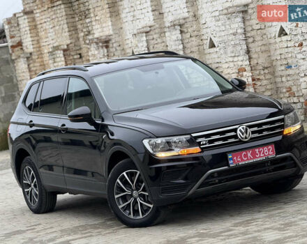 Черный Фольксваген Тигуан, объемом двигателя 1.98 л и пробегом 70 тыс. км за 17400 $, фото 26 на Automoto.ua