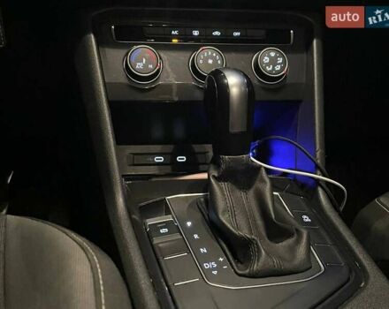 Черный Фольксваген Тигуан, объемом двигателя 2 л и пробегом 107 тыс. км за 19900 $, фото 22 на Automoto.ua