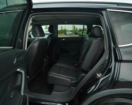 Чорний Фольксваген Тігуан, об'ємом двигуна 2 л та пробігом 47 тис. км за 9500 $, фото 11 на Automoto.ua