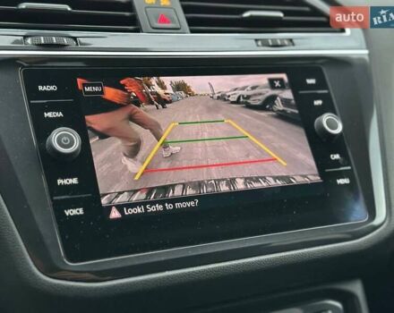 Черный Фольксваген Тигуан, объемом двигателя 2 л и пробегом 81 тыс. км за 19990 $, фото 29 на Automoto.ua