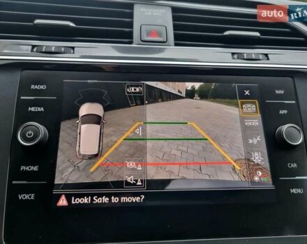 Черный Фольксваген Тигуан, объемом двигателя 2 л и пробегом 58 тыс. км за 26900 $, фото 19 на Automoto.ua