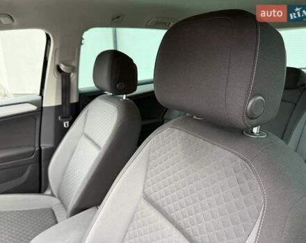 Чорний Фольксваген Тігуан, об'ємом двигуна 2 л та пробігом 228 тис. км за 26900 $, фото 33 на Automoto.ua