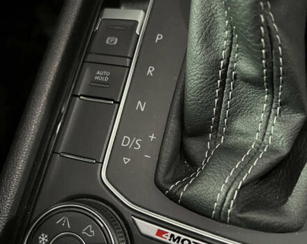 Черный Фольксваген Тигуан, объемом двигателя 1.98 л и пробегом 65 тыс. км за 41500 $, фото 26 на Automoto.ua