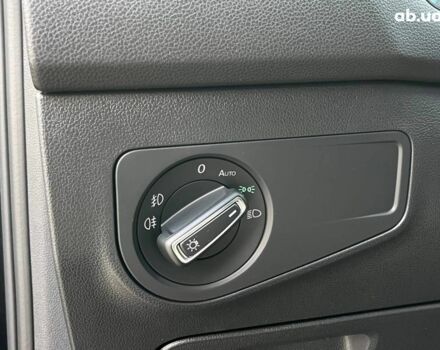 Черный Фольксваген Тигуан, объемом двигателя 2 л и пробегом 53 тыс. км за 24590 $, фото 17 на Automoto.ua