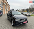 Чорний Фольксваген Тігуан, об'ємом двигуна 2 л та пробігом 232 тис. км за 14200 $, фото 6 на Automoto.ua