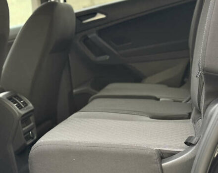 Черный Фольксваген Тигуан, объемом двигателя 1.98 л и пробегом 70 тыс. км за 17900 $, фото 55 на Automoto.ua