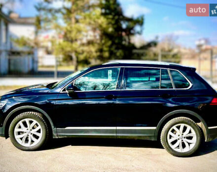 Чорний Фольксваген Тігуан, об'ємом двигуна 1.97 л та пробігом 70 тис. км за 31500 $, фото 13 на Automoto.ua