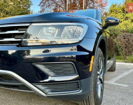 Чорний Фольксваген Тігуан, об'ємом двигуна 1.98 л та пробігом 41 тис. км за 22500 $, фото 7 на Automoto.ua