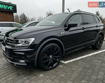 Чорний Фольксваген Тігуан, об'ємом двигуна 1.98 л та пробігом 133 тис. км за 21500 $, фото 5 на Automoto.ua