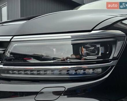 Черный Фольксваген Тигуан, объемом двигателя 2 л и пробегом 199 тыс. км за 31000 $, фото 28 на Automoto.ua