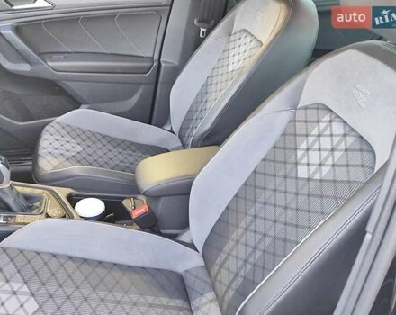 Черный Фольксваген Тигуан, объемом двигателя 1.97 л и пробегом 148 тыс. км за 35900 $, фото 26 на Automoto.ua