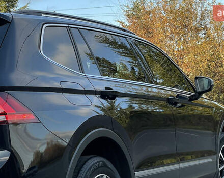 Черный Фольксваген Тигуан, объемом двигателя 2 л и пробегом 170 тыс. км за 18799 $, фото 33 на Automoto.ua