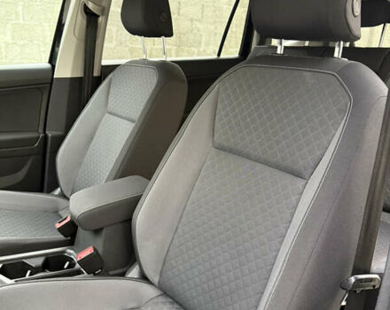 Черный Фольксваген Тигуан, объемом двигателя 1.98 л и пробегом 70 тыс. км за 17900 $, фото 57 на Automoto.ua