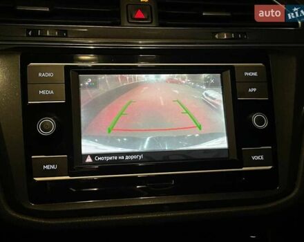 Черный Фольксваген Тигуан, объемом двигателя 2 л и пробегом 107 тыс. км за 19900 $, фото 21 на Automoto.ua