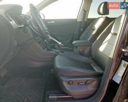 Чорний Фольксваген Тігуан, об'ємом двигуна 1.98 л та пробігом 54 тис. км за 4400 $, фото 6 на Automoto.ua
