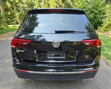 Черный Фольксваген Тигуан, объемом двигателя 2 л и пробегом 42 тыс. км за 17200 $, фото 5 на Automoto.ua