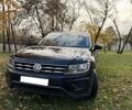 Черный Фольксваген Тигуан, объемом двигателя 2 л и пробегом 115 тыс. км за 12700 $, фото 7 на Automoto.ua