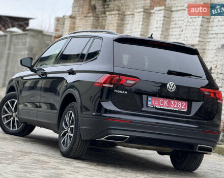 Черный Фольксваген Тигуан, объемом двигателя 1.98 л и пробегом 70 тыс. км за 17400 $, фото 14 на Automoto.ua