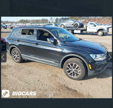 Чорний Фольксваген Тігуан, об'ємом двигуна 1.98 л та пробігом 130 тис. км за 21500 $, фото 21 на Automoto.ua