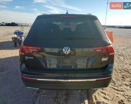 Чорний Фольксваген Тігуан, об'ємом двигуна 1.98 л та пробігом 54 тис. км за 4400 $, фото 5 на Automoto.ua