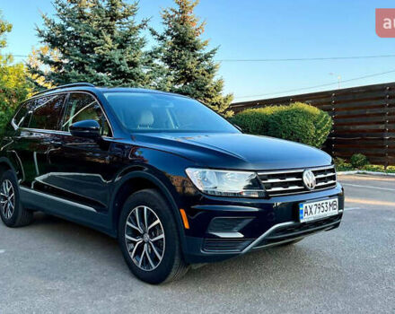 Чорний Фольксваген Тігуан, об'ємом двигуна 1.98 л та пробігом 41 тис. км за 22500 $, фото 1 на Automoto.ua