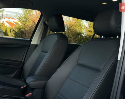 Черный Фольксваген Тигуан, объемом двигателя 2 л и пробегом 170 тыс. км за 18799 $, фото 61 на Automoto.ua