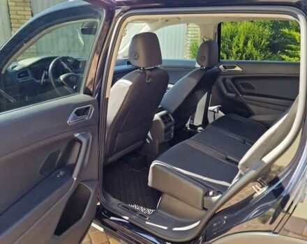 Черный Фольксваген Тигуан, объемом двигателя 1.98 л и пробегом 44 тыс. км за 24900 $, фото 15 на Automoto.ua