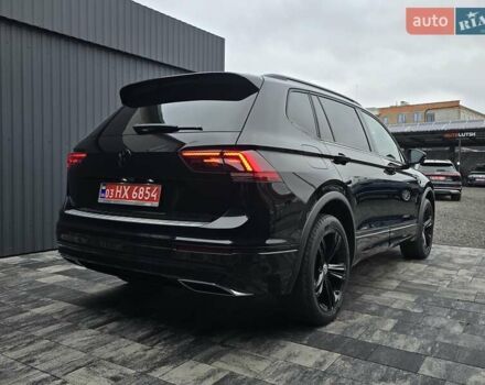 Черный Фольксваген Тигуан, объемом двигателя 2 л и пробегом 199 тыс. км за 31000 $, фото 19 на Automoto.ua