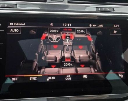 Чорний Фольксваген Тігуан, об'ємом двигуна 0 л та пробігом 82 тис. км за 13600 $, фото 12 на Automoto.ua