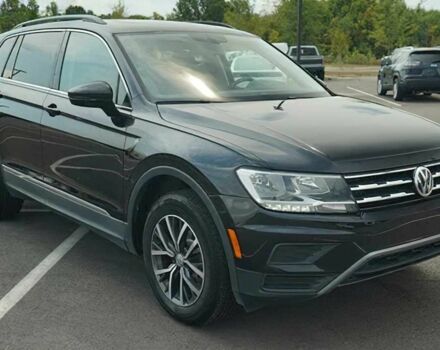 Чорний Фольксваген Тігуан, об'ємом двигуна 2 л та пробігом 47 тис. км за 9500 $, фото 2 на Automoto.ua