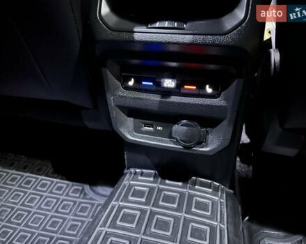 Черный Фольксваген Тигуан, объемом двигателя 1.98 л и пробегом 65 тыс. км за 41500 $, фото 13 на Automoto.ua