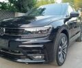 Черный Фольксваген Тигуан, объемом двигателя 0 л и пробегом 72 тыс. км за 14700 $, фото 1 на Automoto.ua