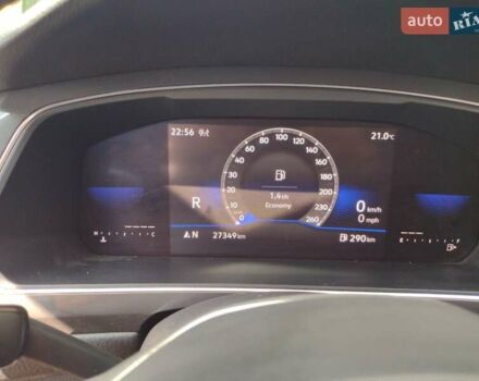 Черный Фольксваген Тигуан, объемом двигателя 2 л и пробегом 27 тыс. км за 25600 $, фото 3 на Automoto.ua