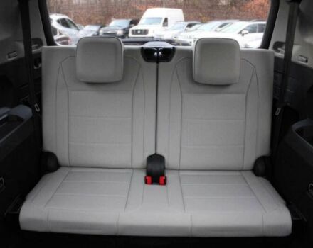 Черный Фольксваген Тигуан, объемом двигателя 2 л и пробегом 15 тыс. км за 17000 $, фото 12 на Automoto.ua