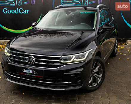 Чорний Фольксваген Тігуан, об'ємом двигуна 1.97 л та пробігом 186 тис. км за 33500 $, фото 2 на Automoto.ua