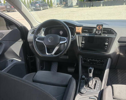 Черный Фольксваген Тигуан, объемом двигателя 2 л и пробегом 114 тыс. км за 34200 $, фото 6 на Automoto.ua