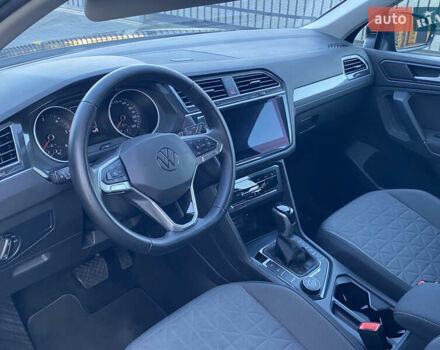 Черный Фольксваген Тигуан, объемом двигателя 1.97 л и пробегом 186 тыс. км за 29990 $, фото 10 на Automoto.ua