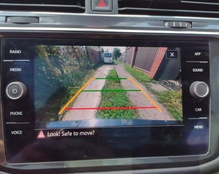 Черный Фольксваген Тигуан, объемом двигателя 2 л и пробегом 27 тыс. км за 25600 $, фото 10 на Automoto.ua