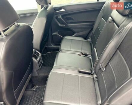 Черный Фольксваген Тигуан, объемом двигателя 1.98 л и пробегом 56 тыс. км за 23500 $, фото 10 на Automoto.ua