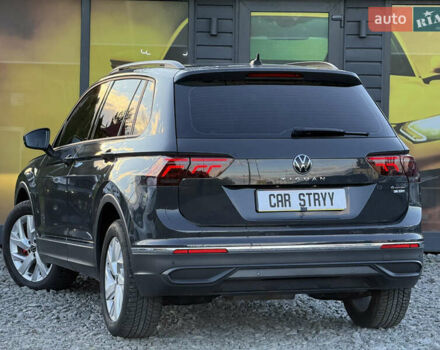 Черный Фольксваген Тигуан, объемом двигателя 2 л и пробегом 165 тыс. км за 29999 $, фото 19 на Automoto.ua