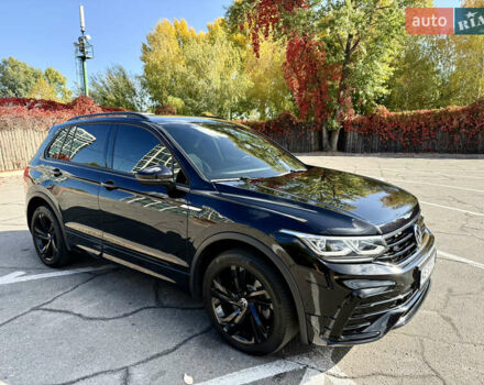 Черный Фольксваген Тигуан, объемом двигателя 1.98 л и пробегом 65 тыс. км за 35900 $, фото 1 на Automoto.ua