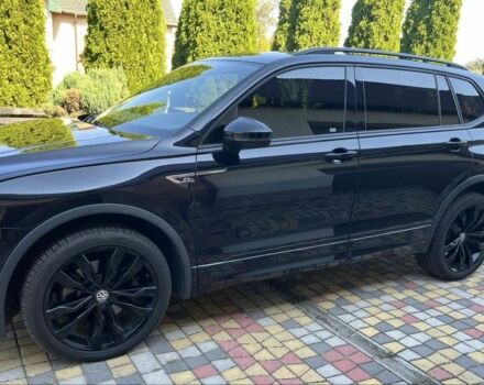 Черный Фольксваген Тигуан, объемом двигателя 2 л и пробегом 80 тыс. км за 21600 $, фото 18 на Automoto.ua